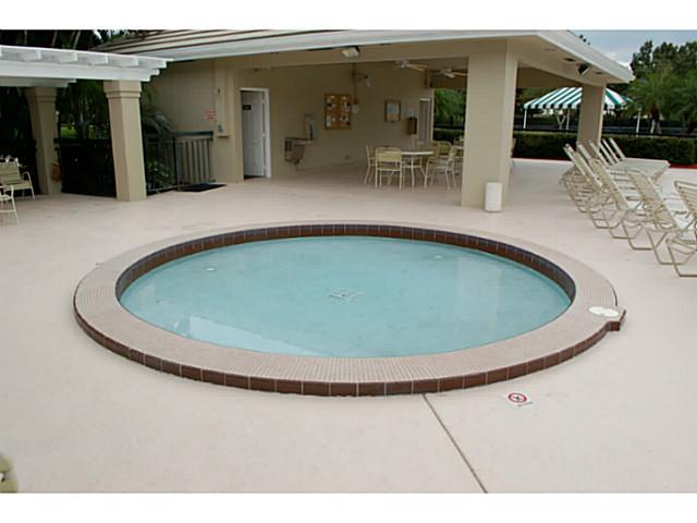 1555 SW Waterfall Blvd 1555