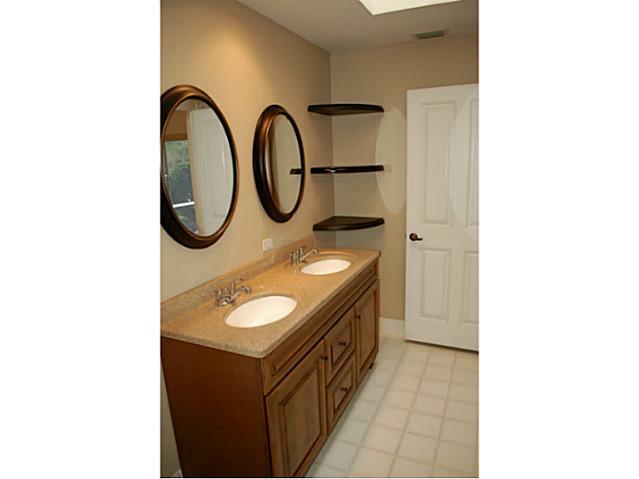 1555 SW Waterfall Blvd 1555