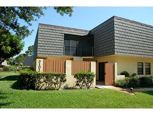 3102 SE Brook Street 3102