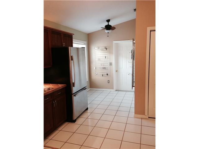 3555 SW Coco Palm Drive 3555