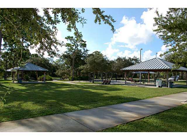 1635 SW Silver Pine Way 109-G1