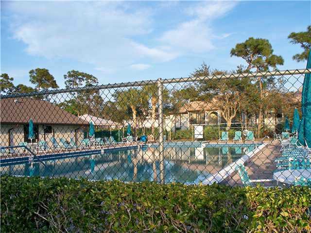 1635 SW Silver Pine Way 109-G1