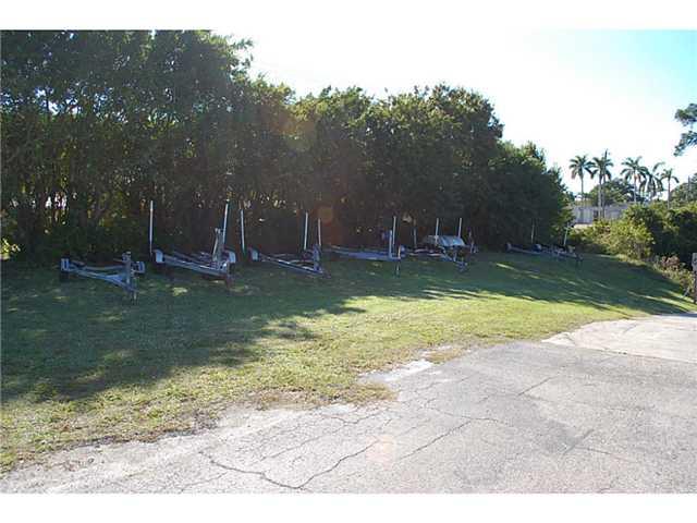 426 SE Fini Drive 426