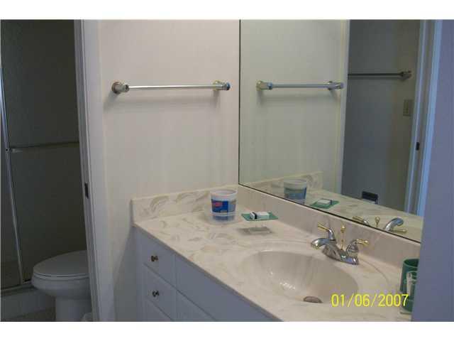 10600 S Ocean Drive 1005