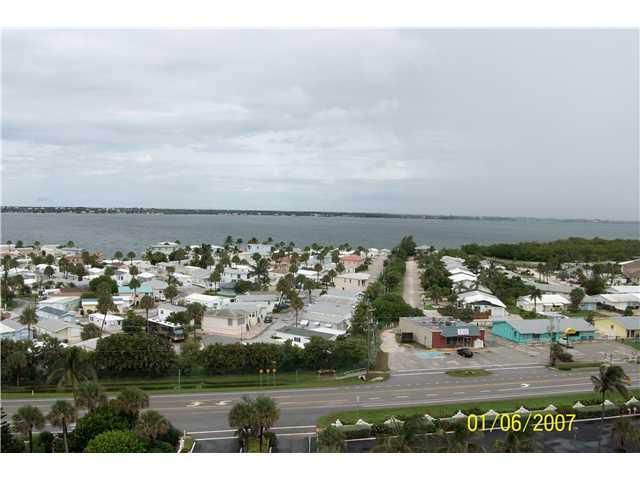 10600 S Ocean Drive 1005