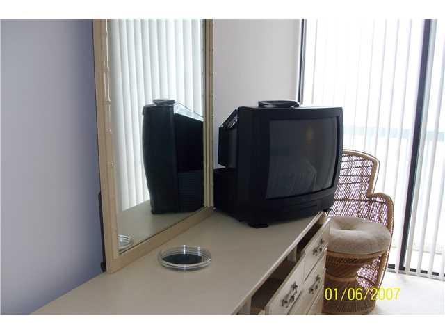 10600 S Ocean Drive 1005