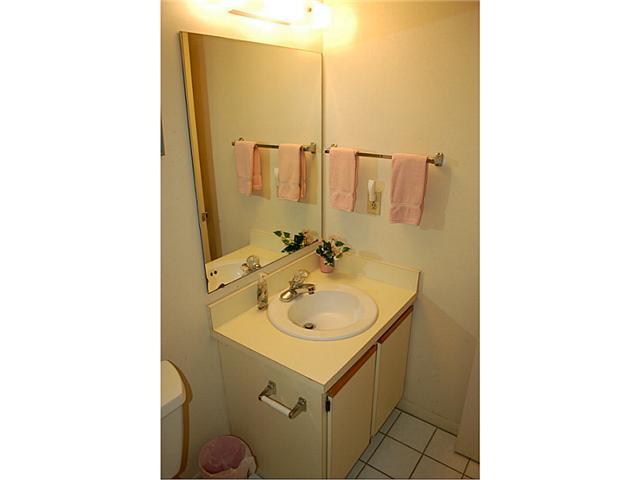 3104 SE Brook Street 3104