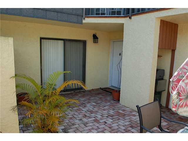 3104 SE Brook Street 3104