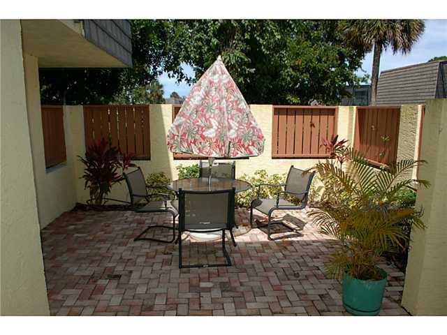 3104 SE Brook Street 3104