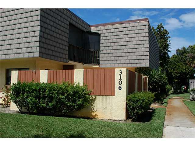 3106 SE Brook Street 3106