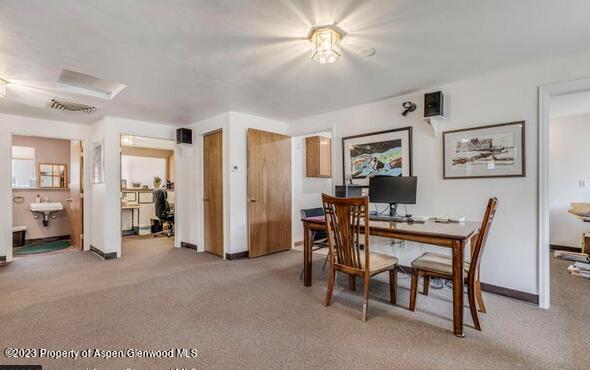 228 N 7th Street