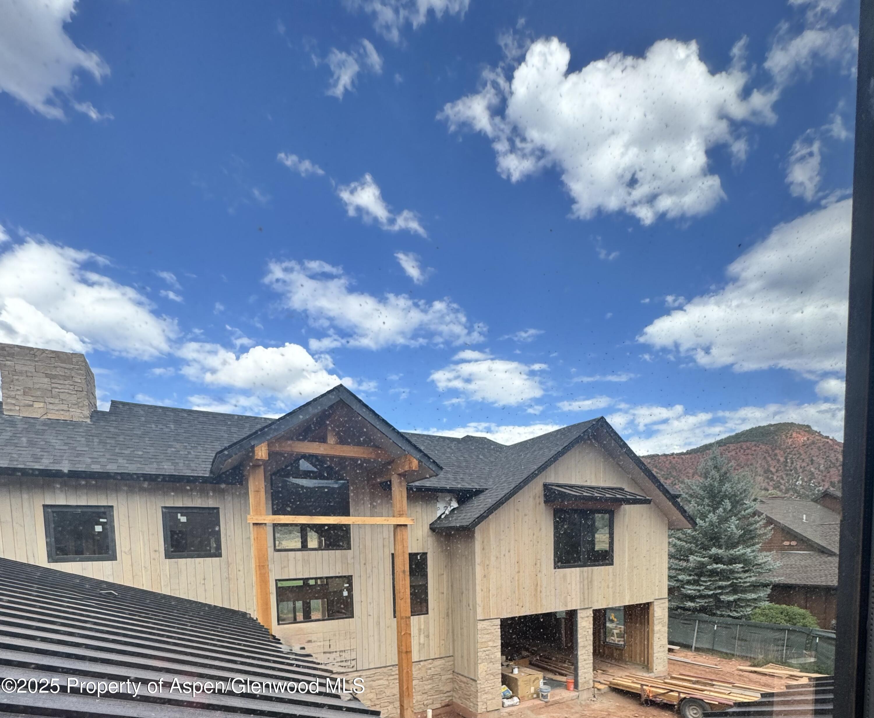 65 Upland Lane, 2