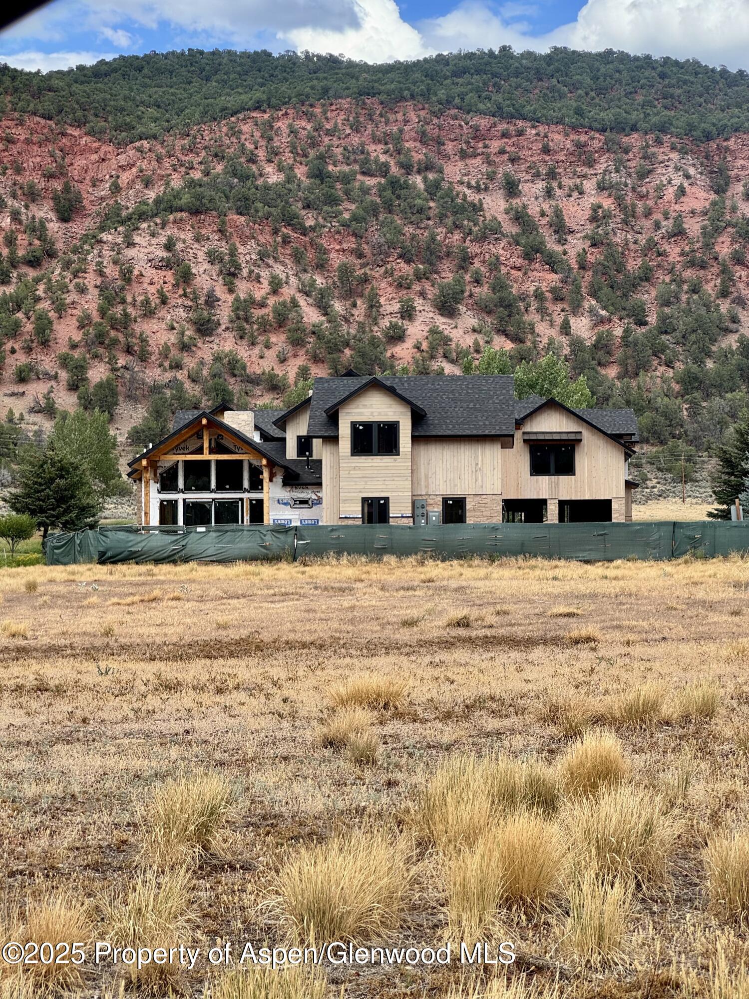 65 Upland Lane, 2