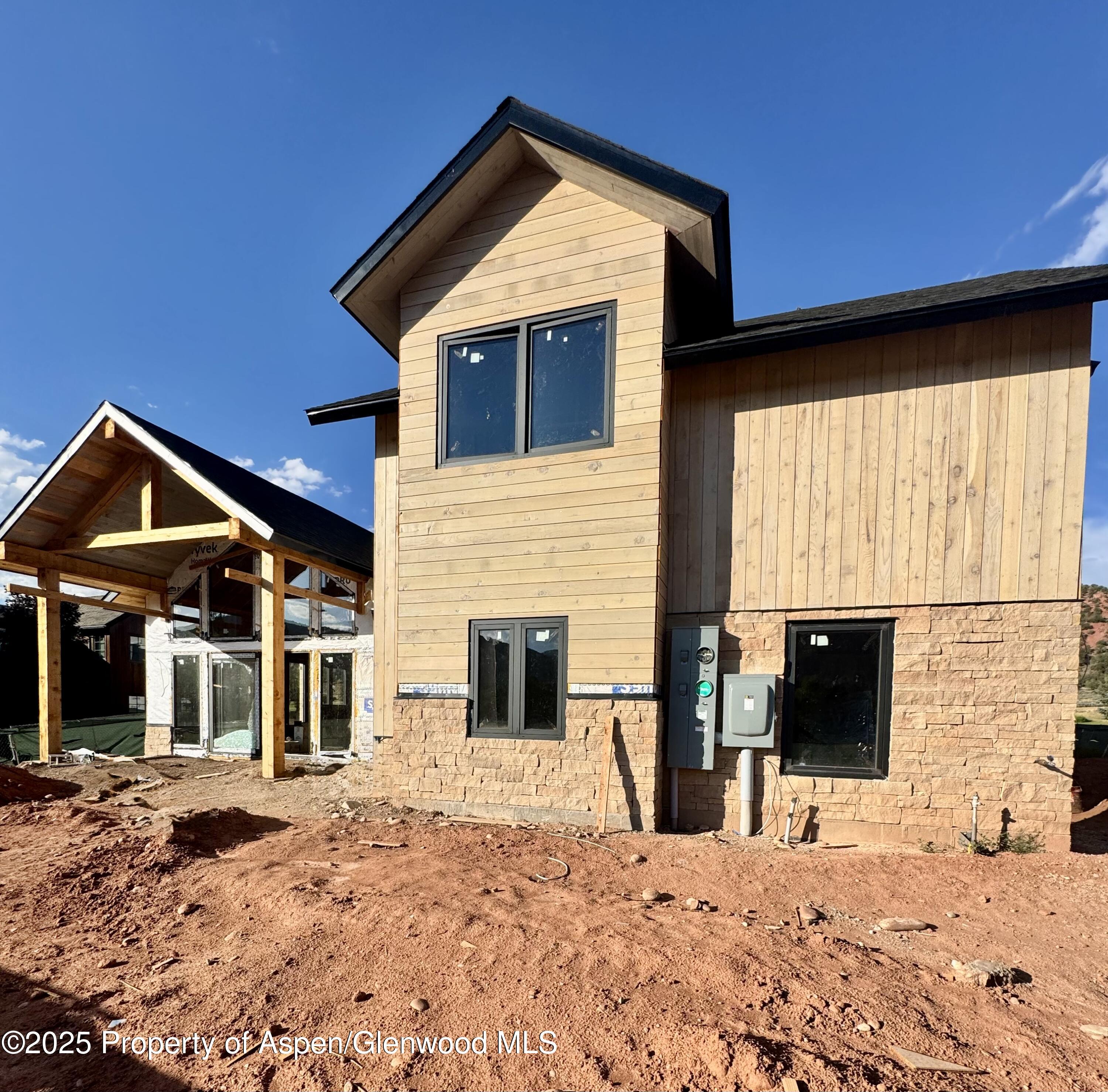 65 UPLAND Lane, 1