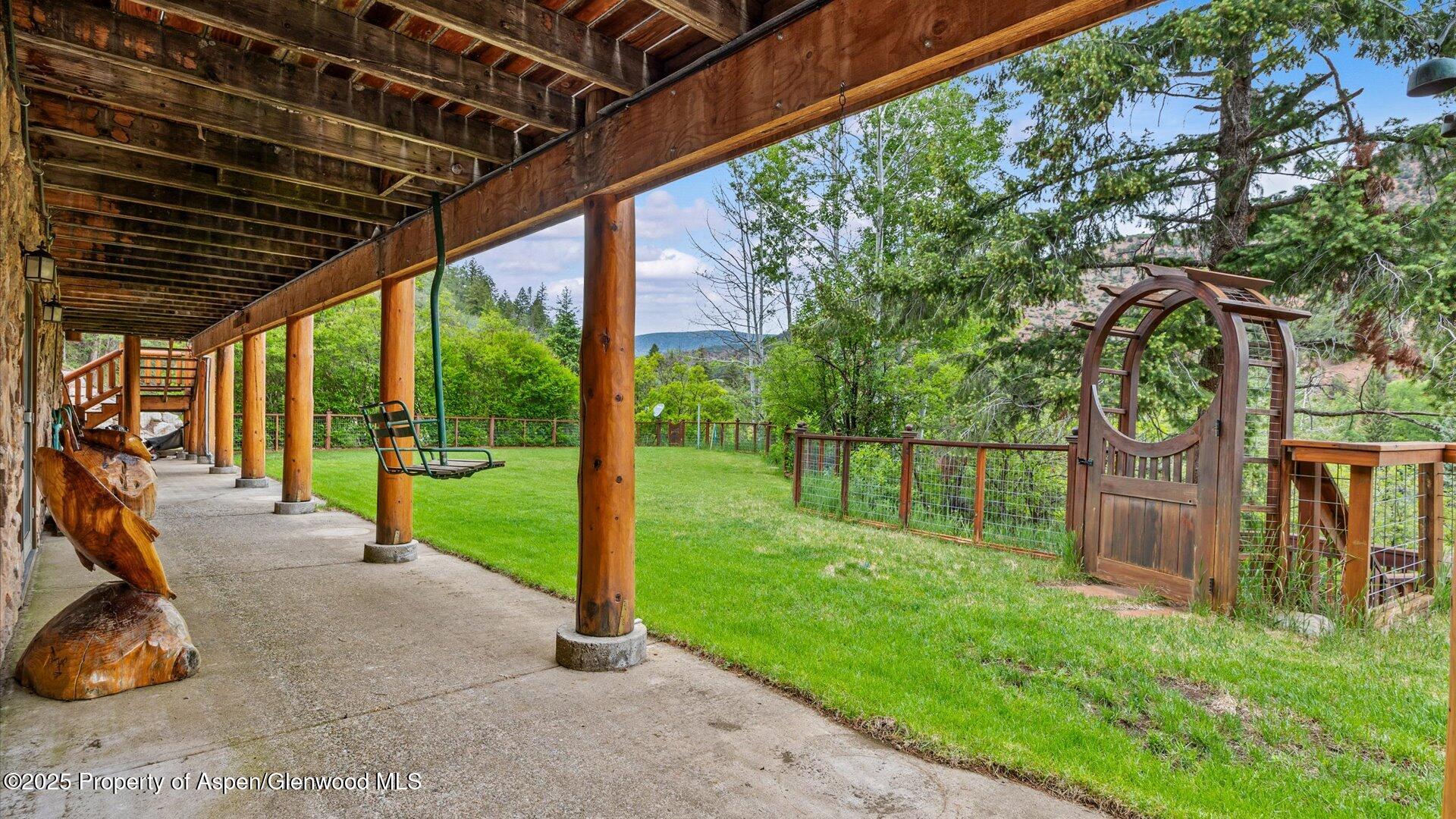 153 Peachblow Road