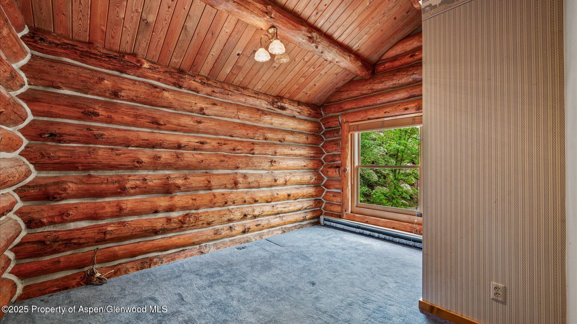 153 Peachblow Road