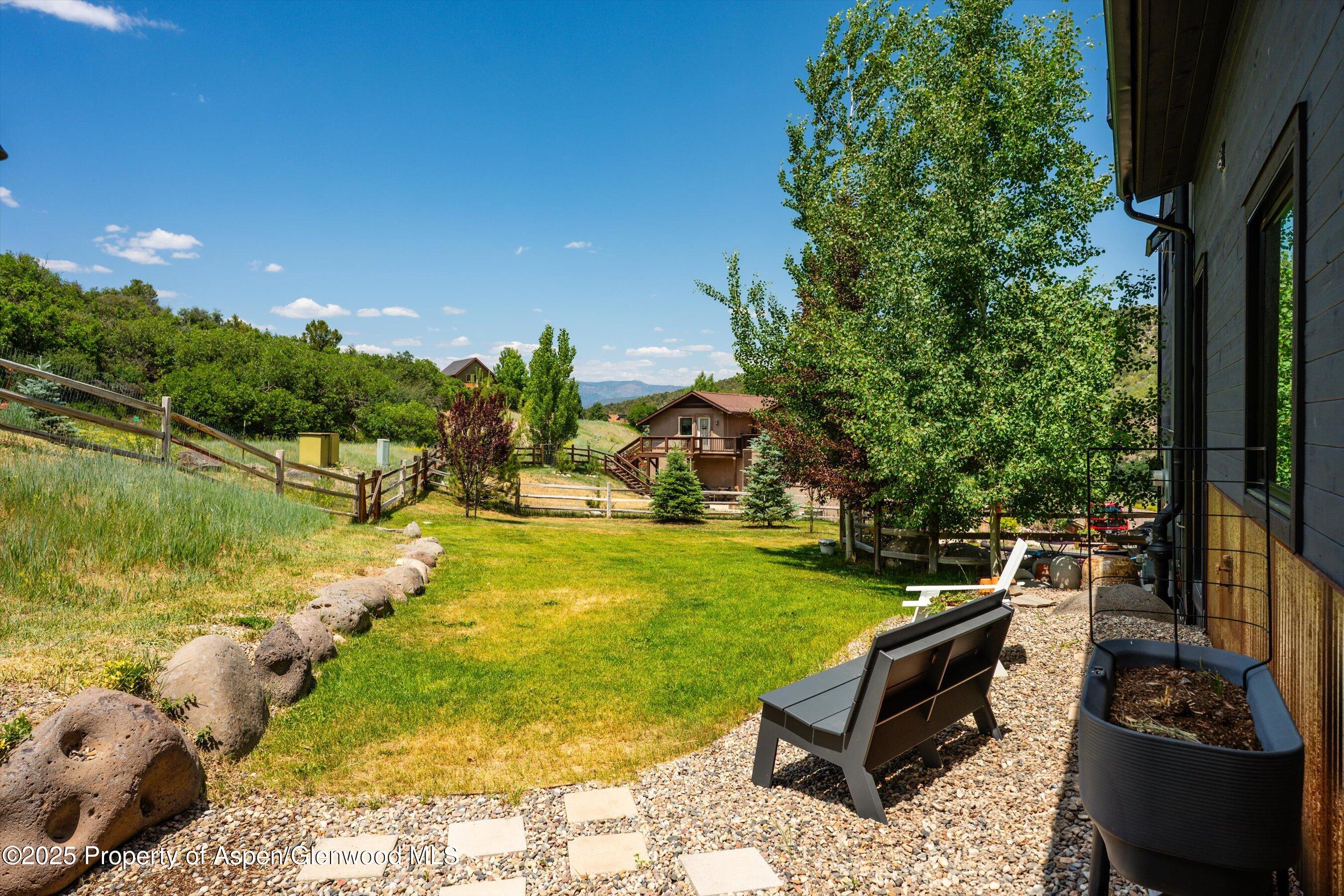 442 Silver King Court