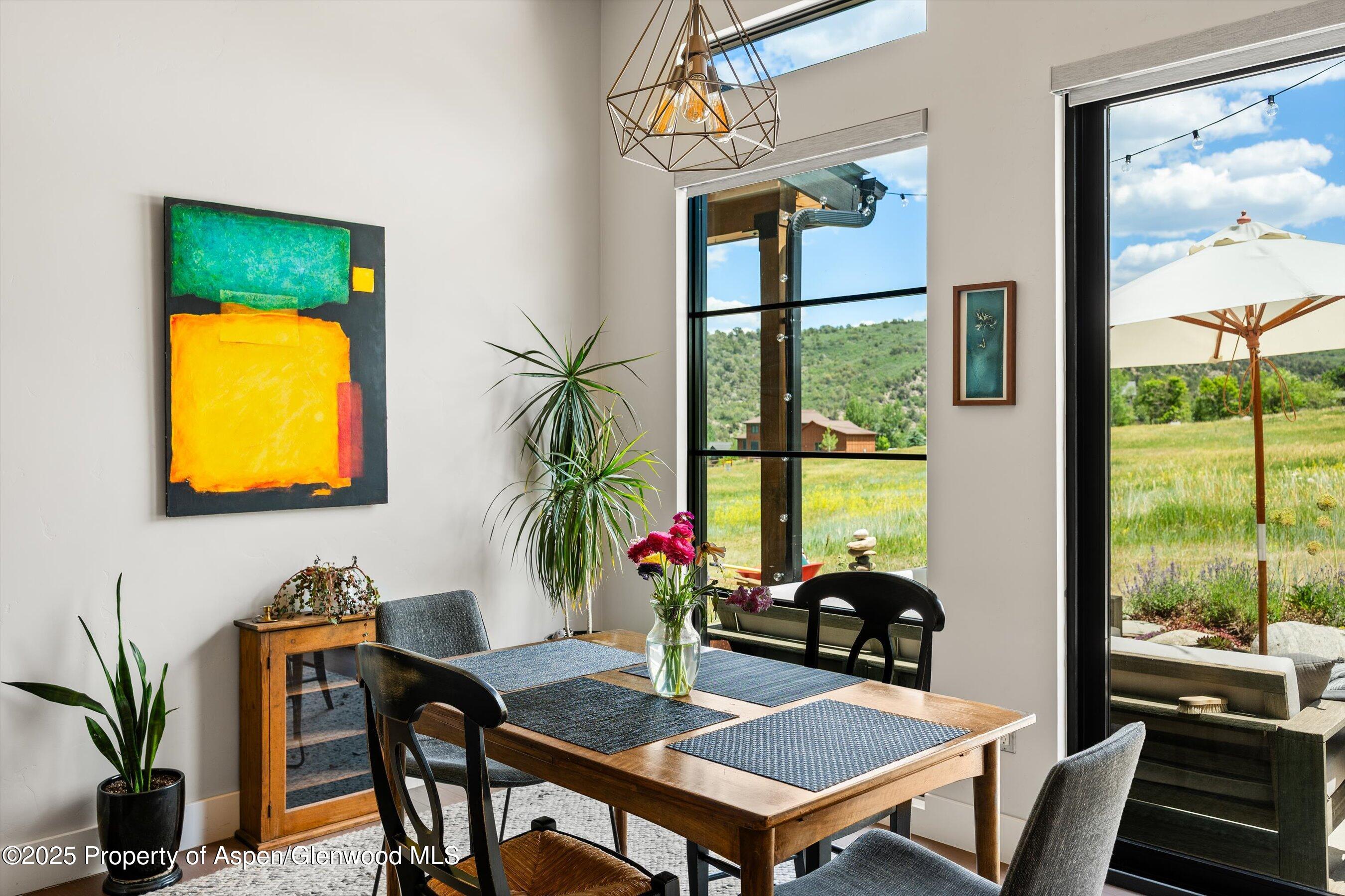 442 Silver King Court