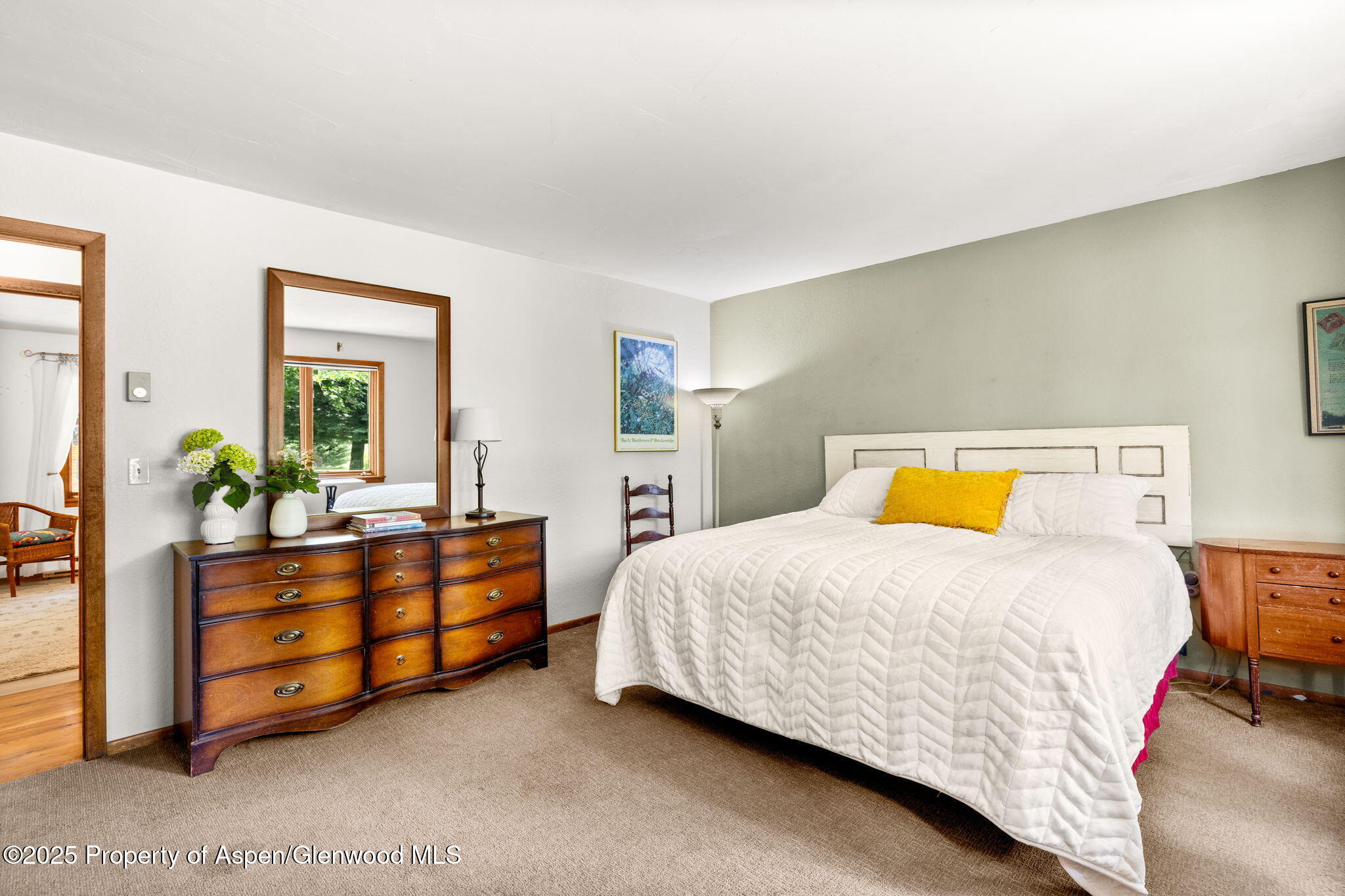 283 MEADOW Lane