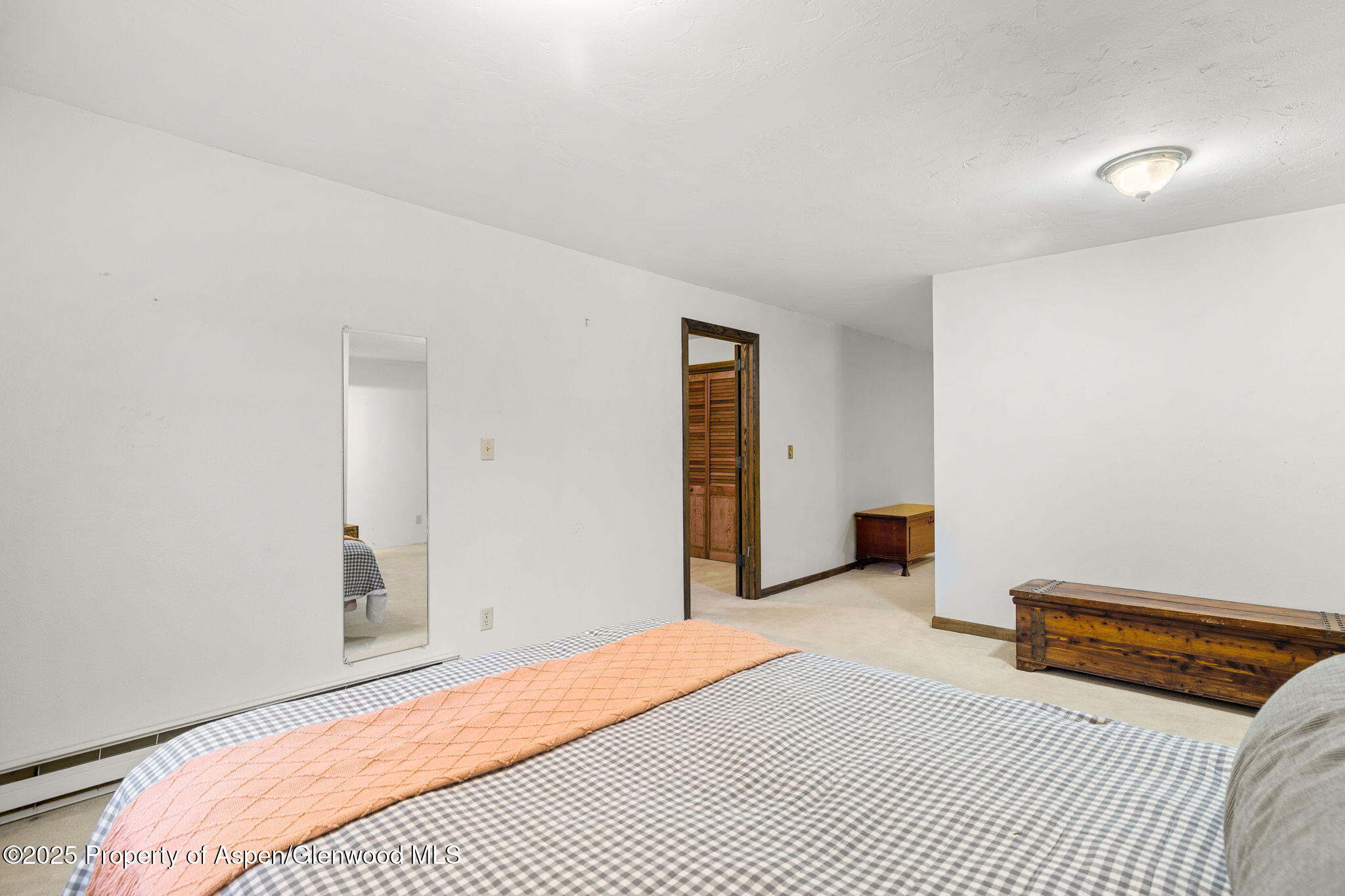 283 MEADOW Lane