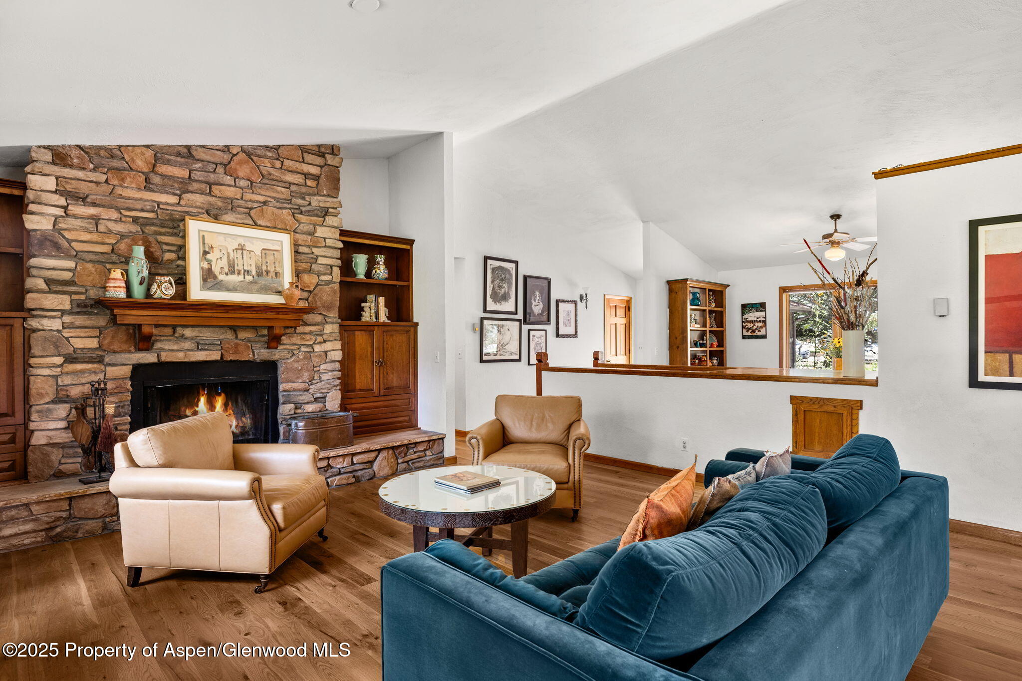 283 MEADOW Lane