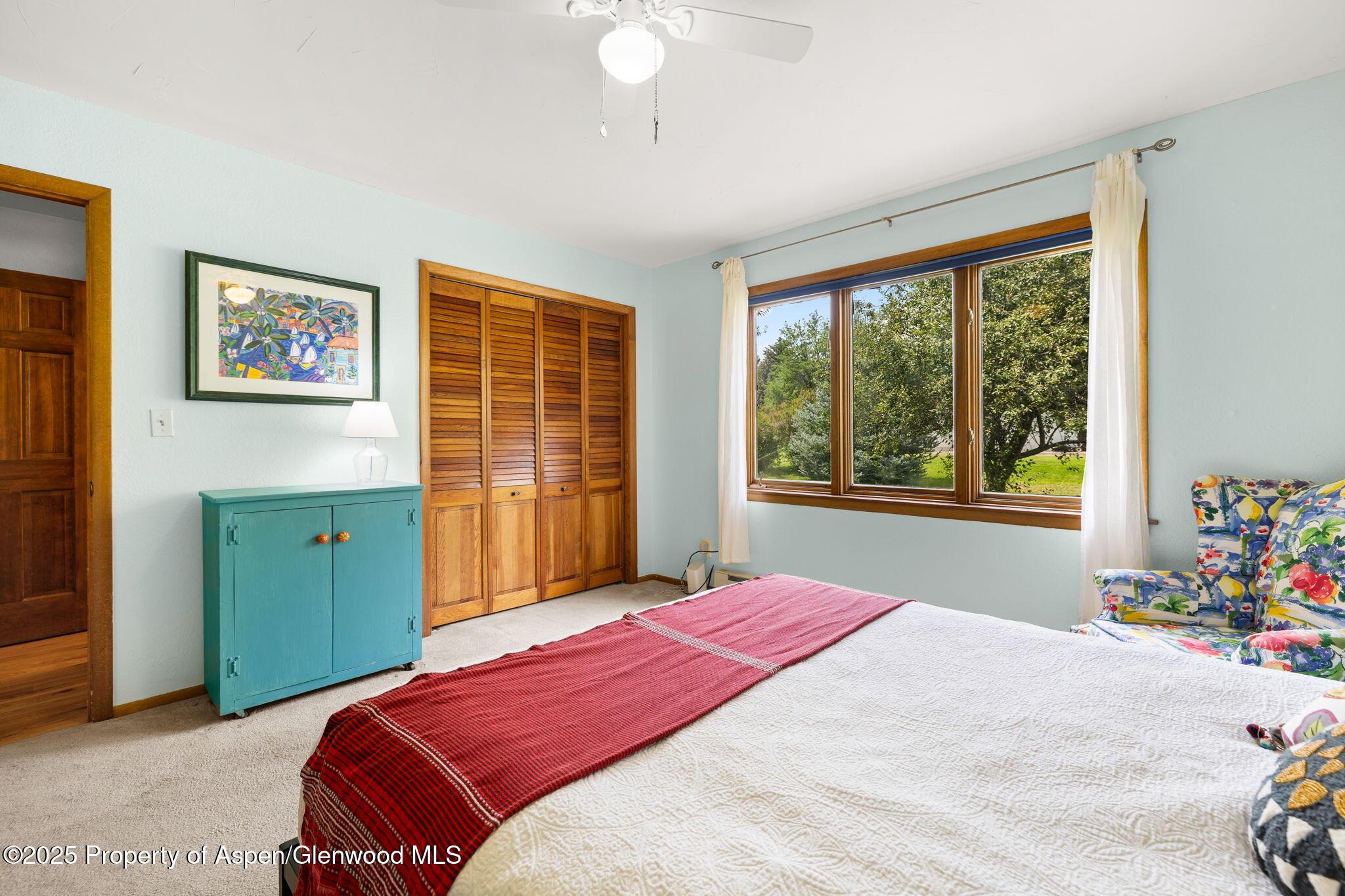 283 MEADOW Lane