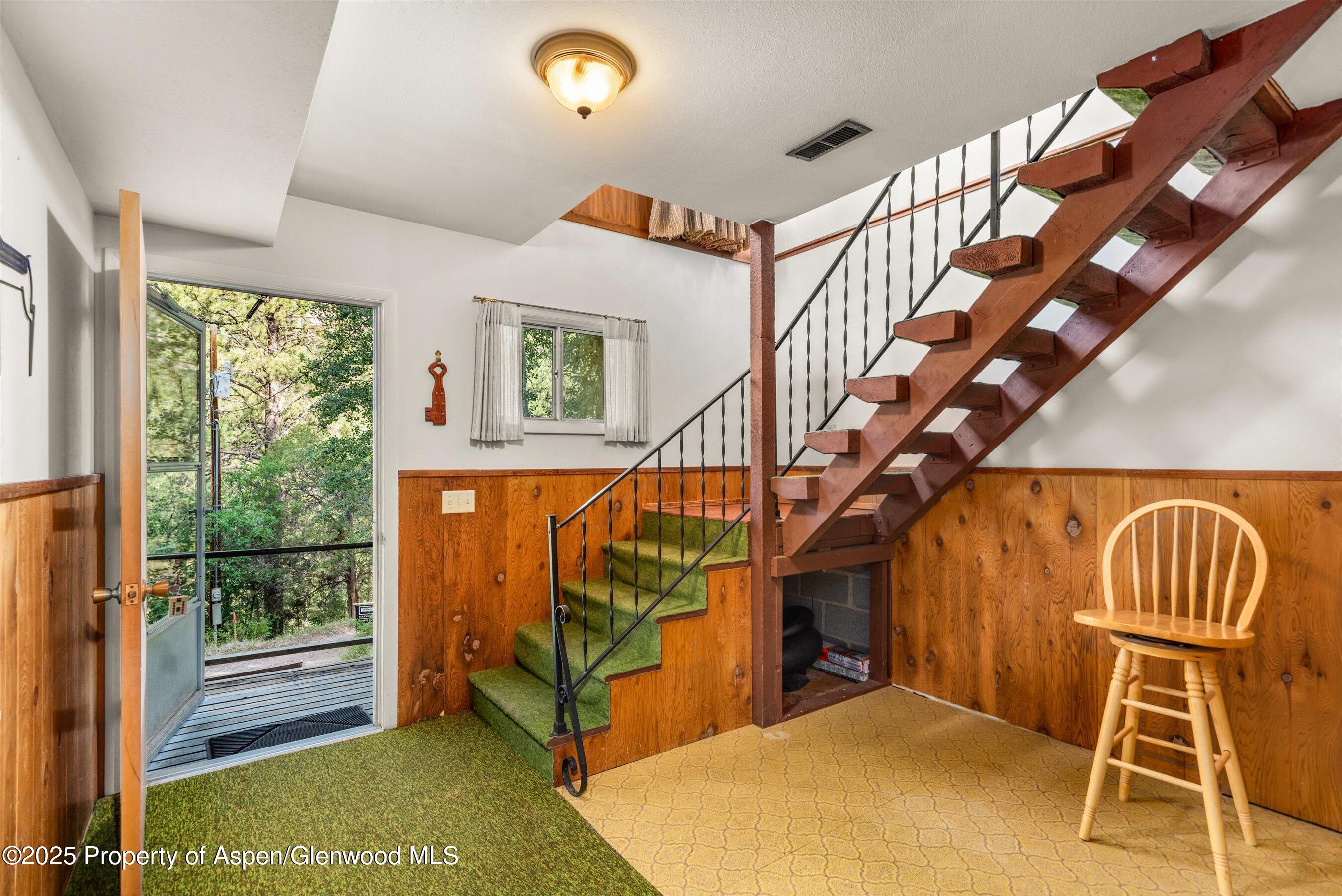 209 Big Horn Lane