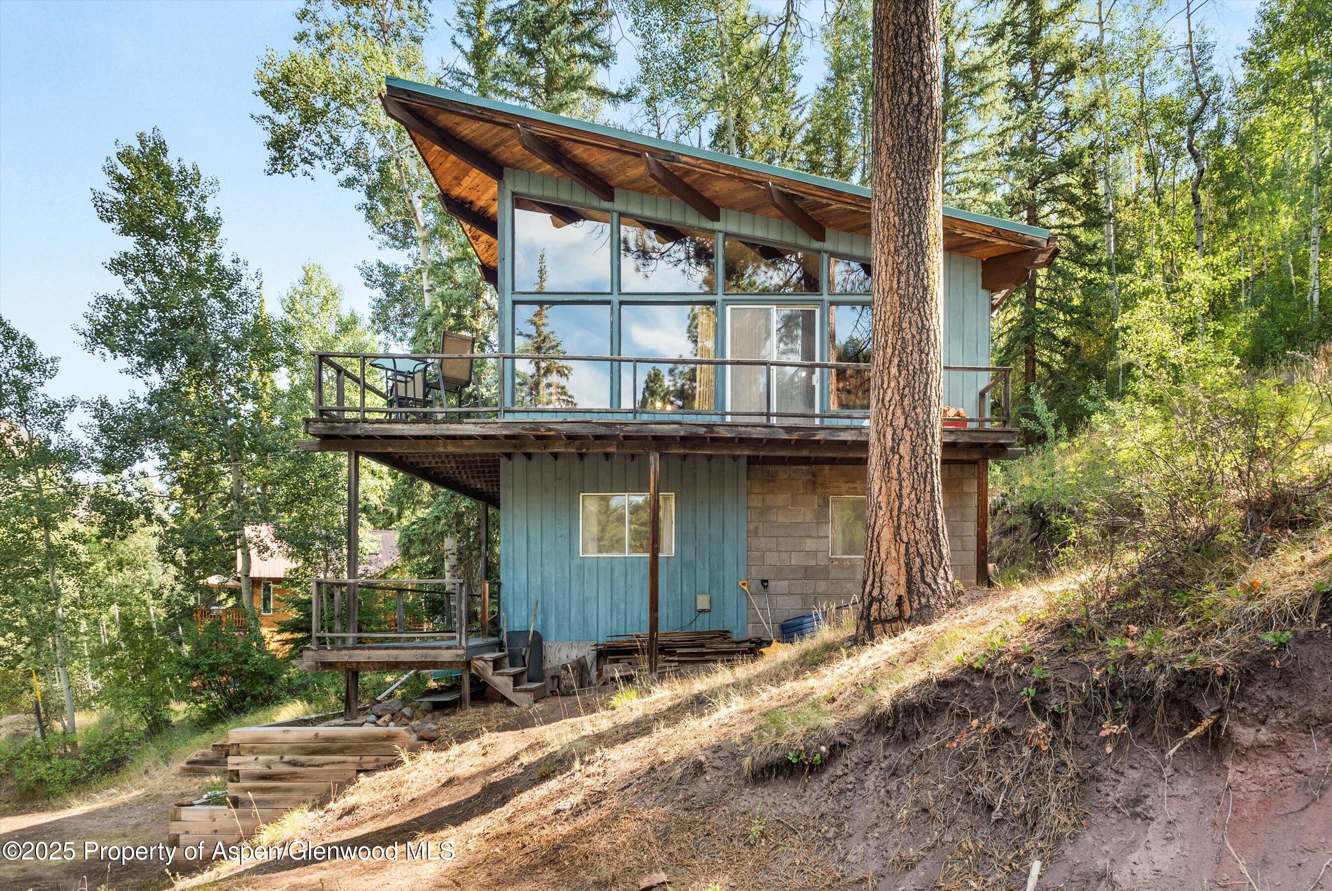 209 Big Horn Lane