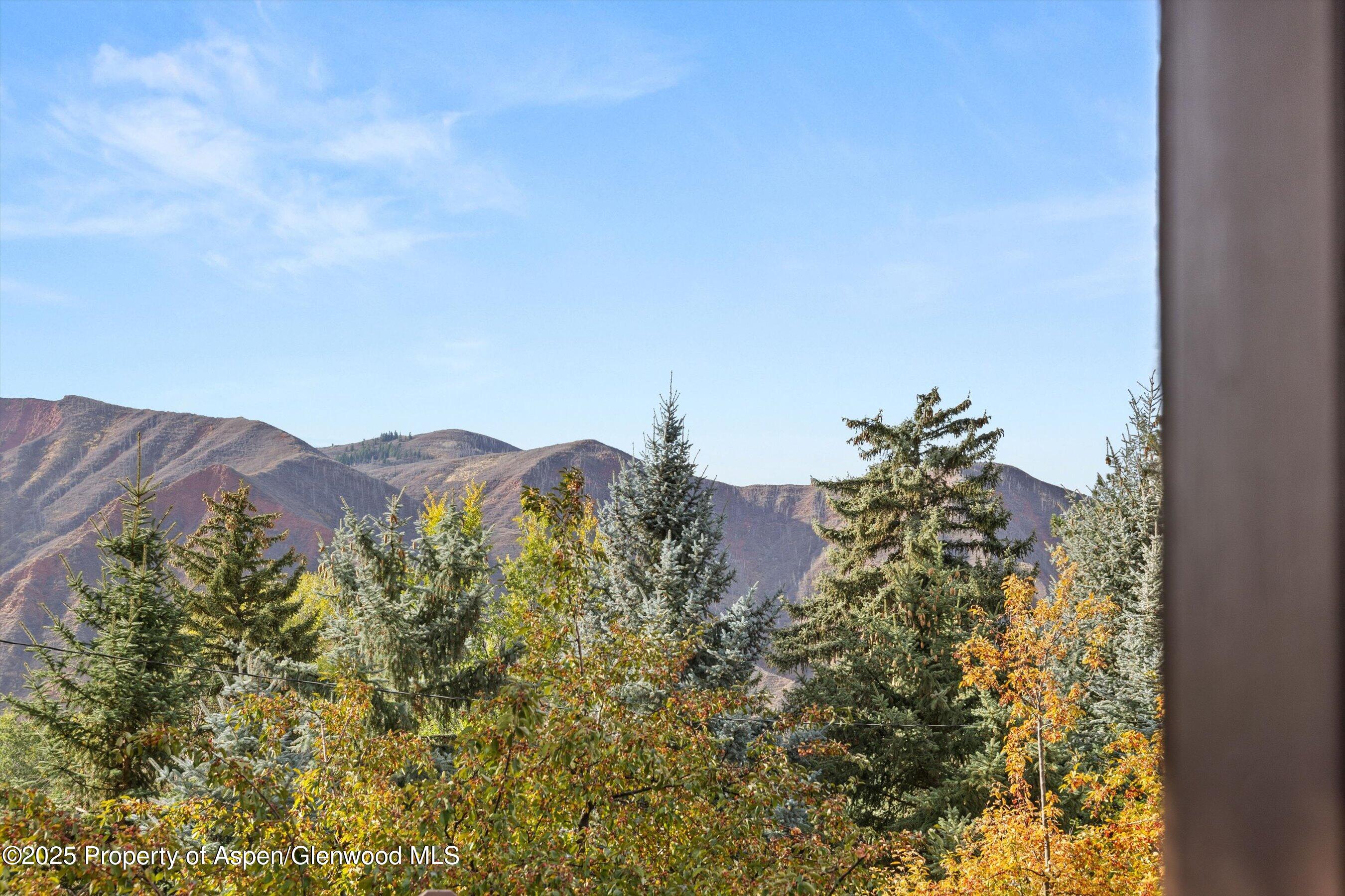 30 Mountain Shadows Drive