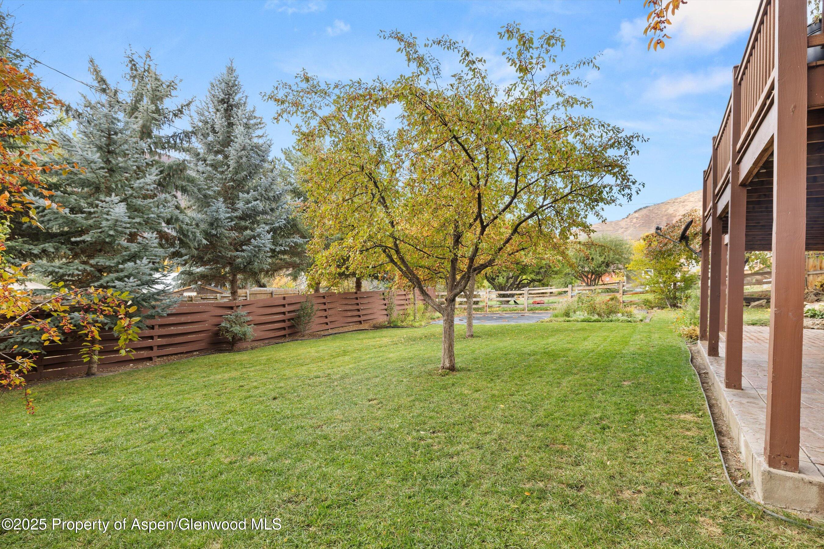 30 Mountain Shadows Drive