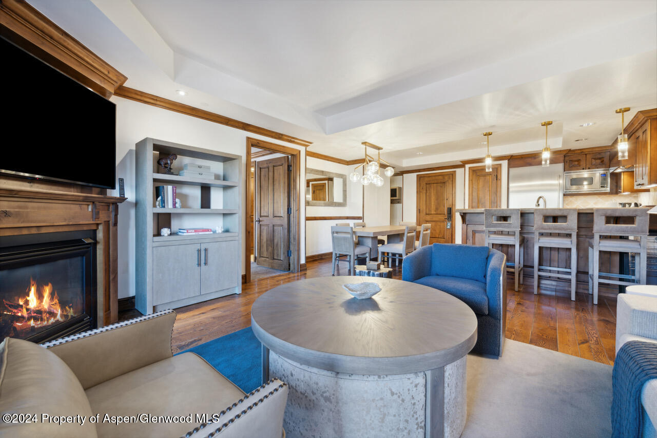 415 E Dean St., Unit 16, Week 9