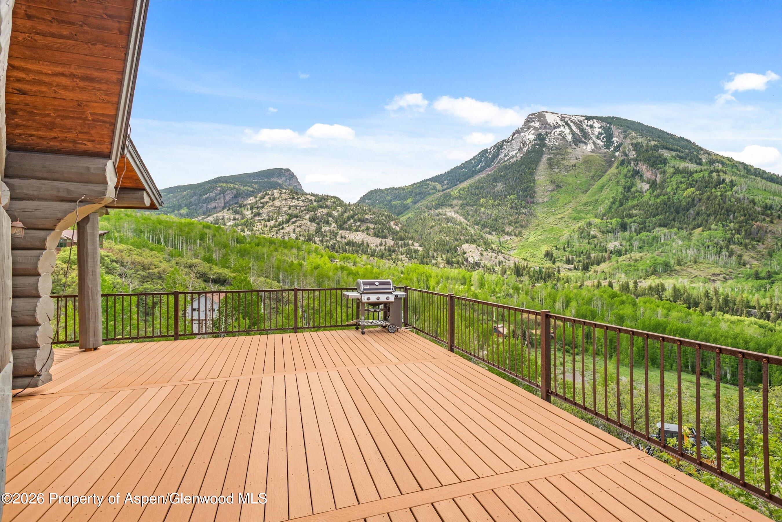 455 Rainbow Drive