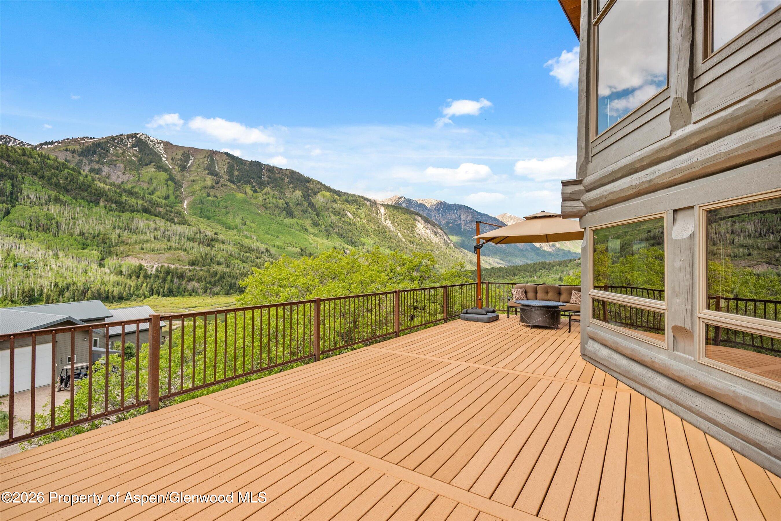 455 Rainbow Drive