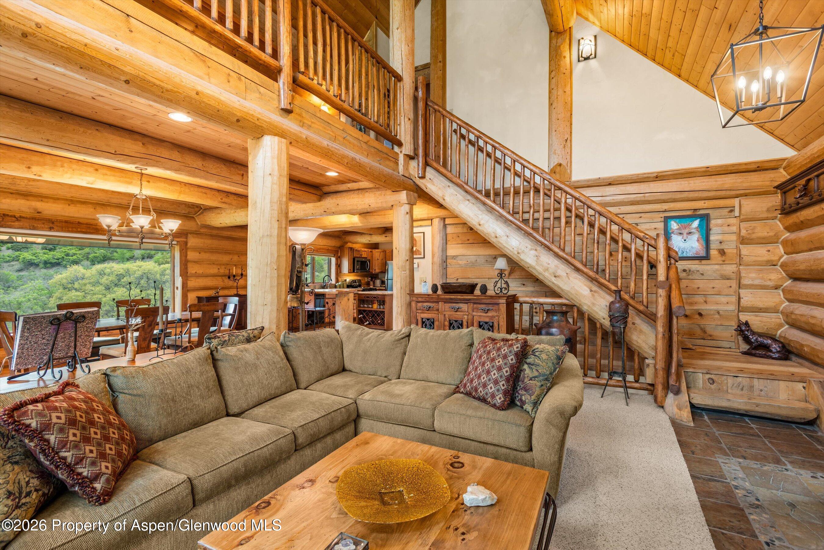 455 Rainbow Drive