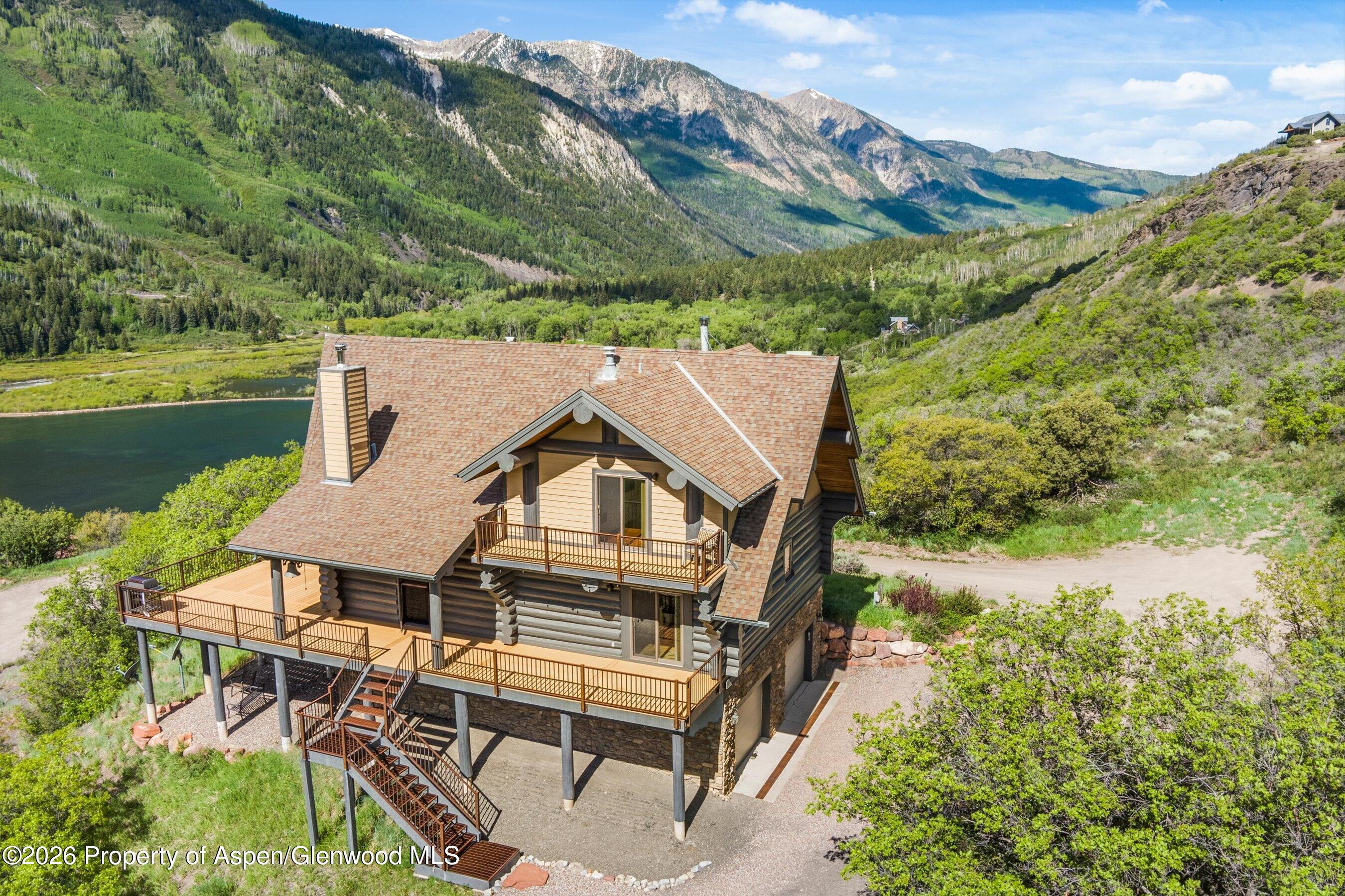 455 Rainbow Drive