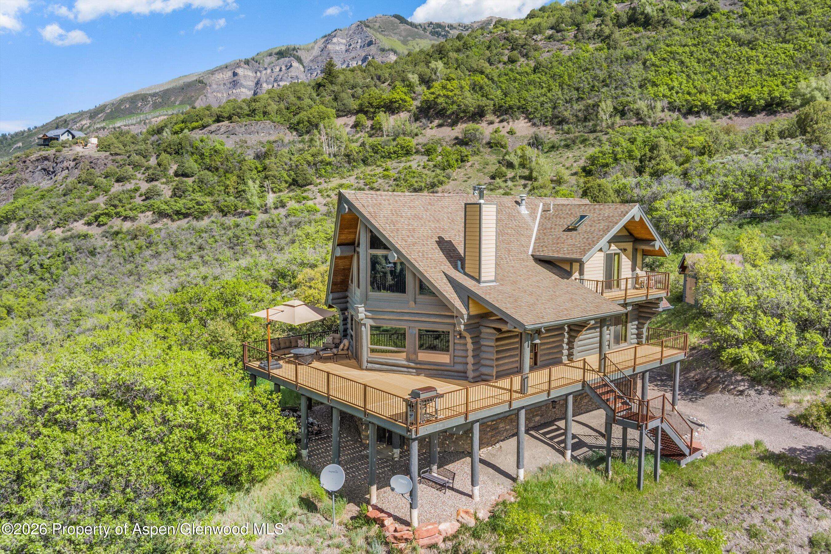 455 Rainbow Drive