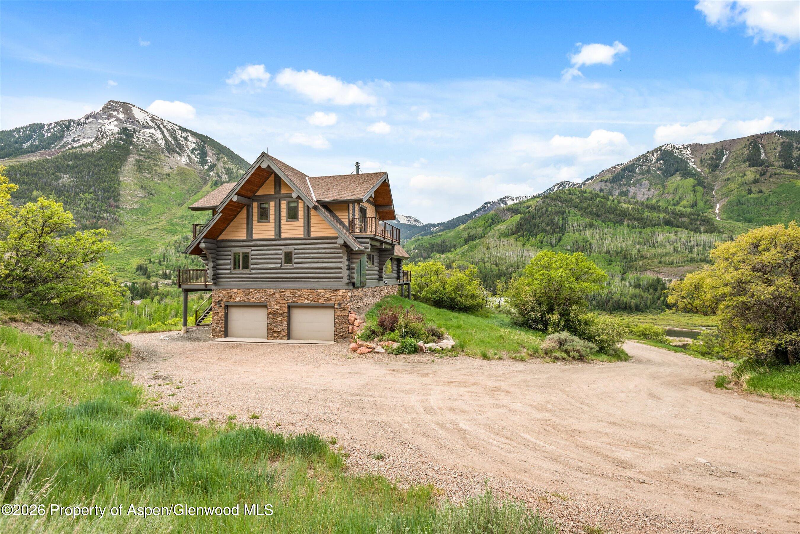 455 Rainbow Drive
