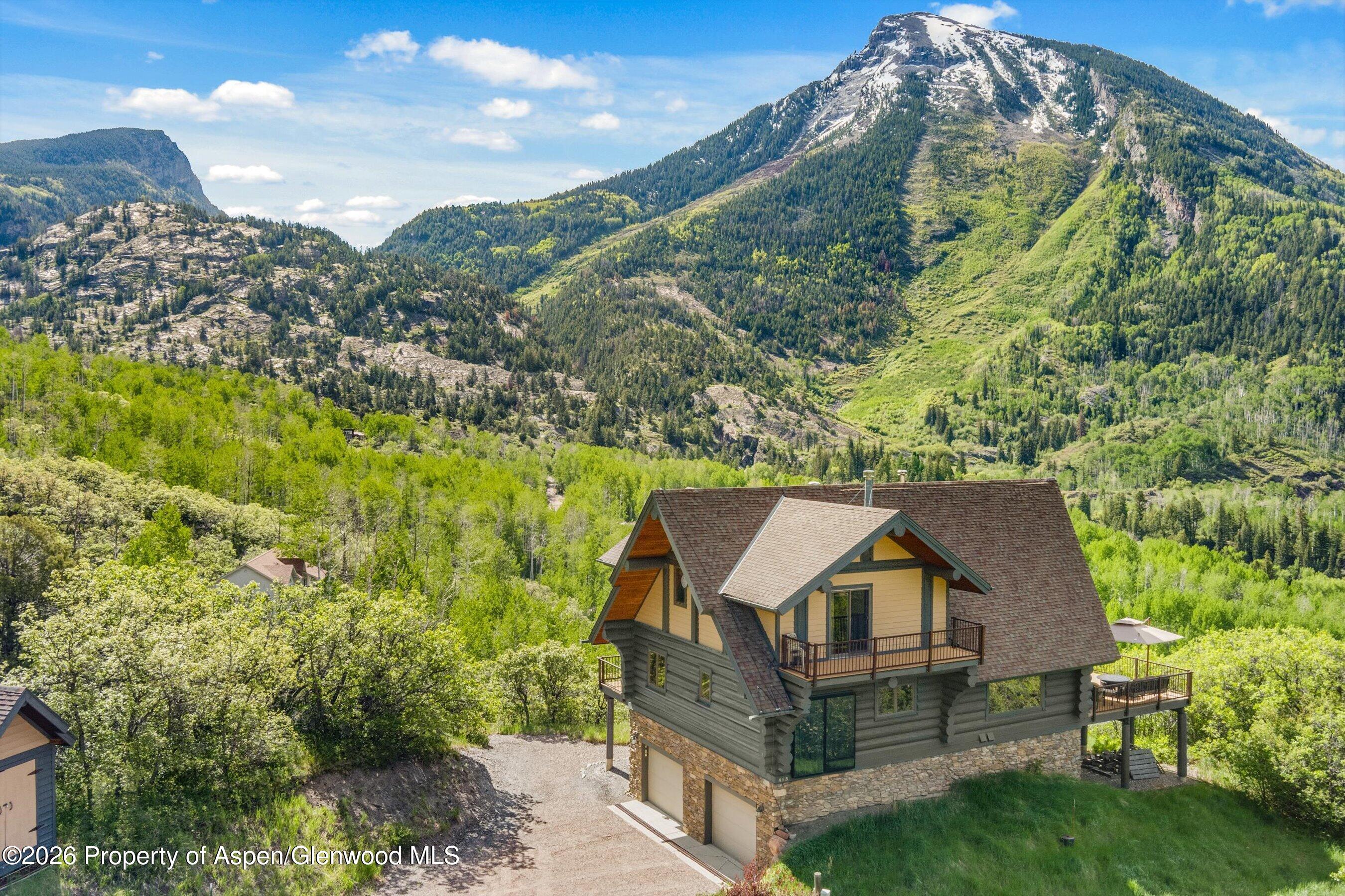 455 Rainbow Drive