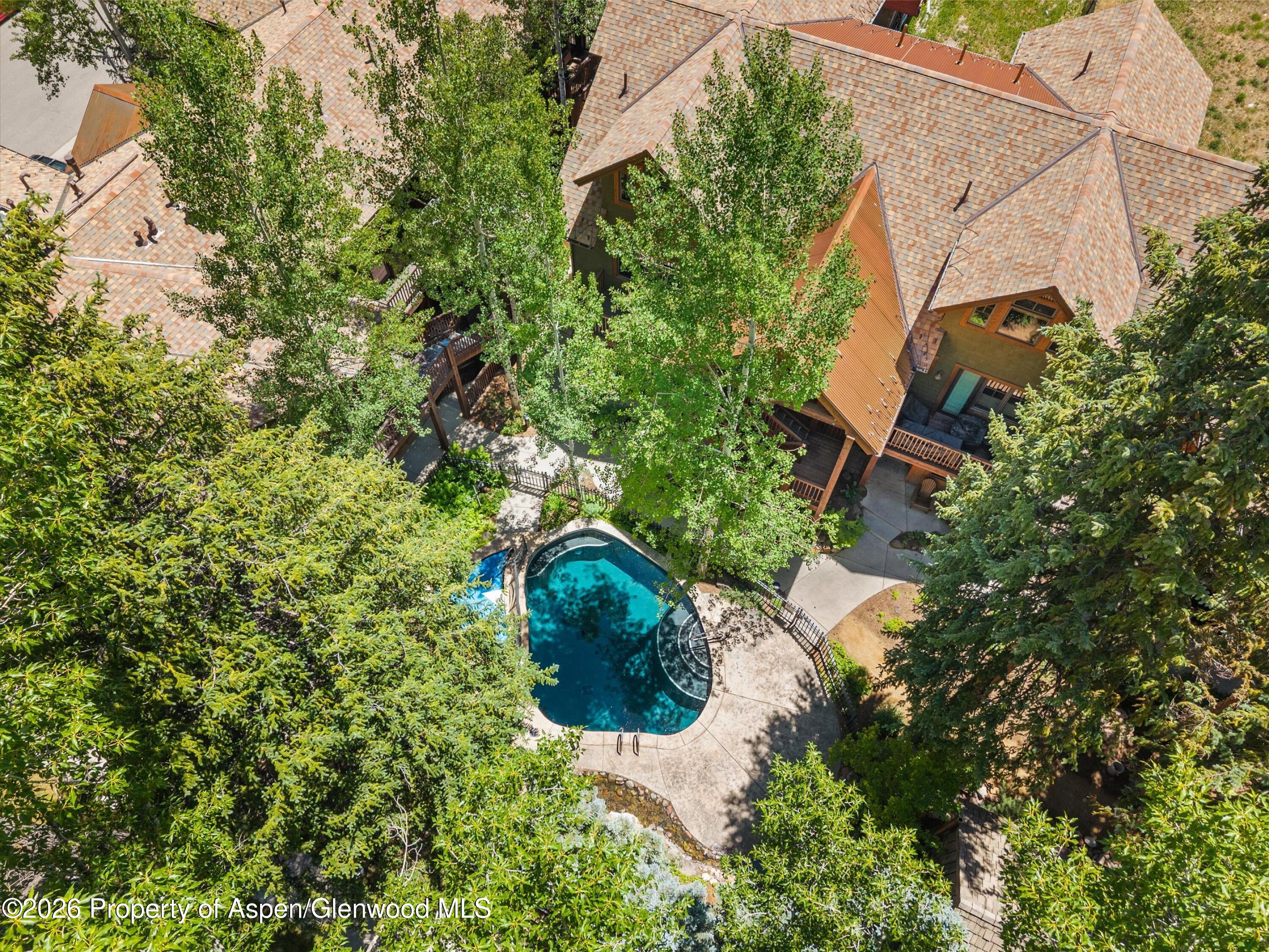 503 W Main Street B202