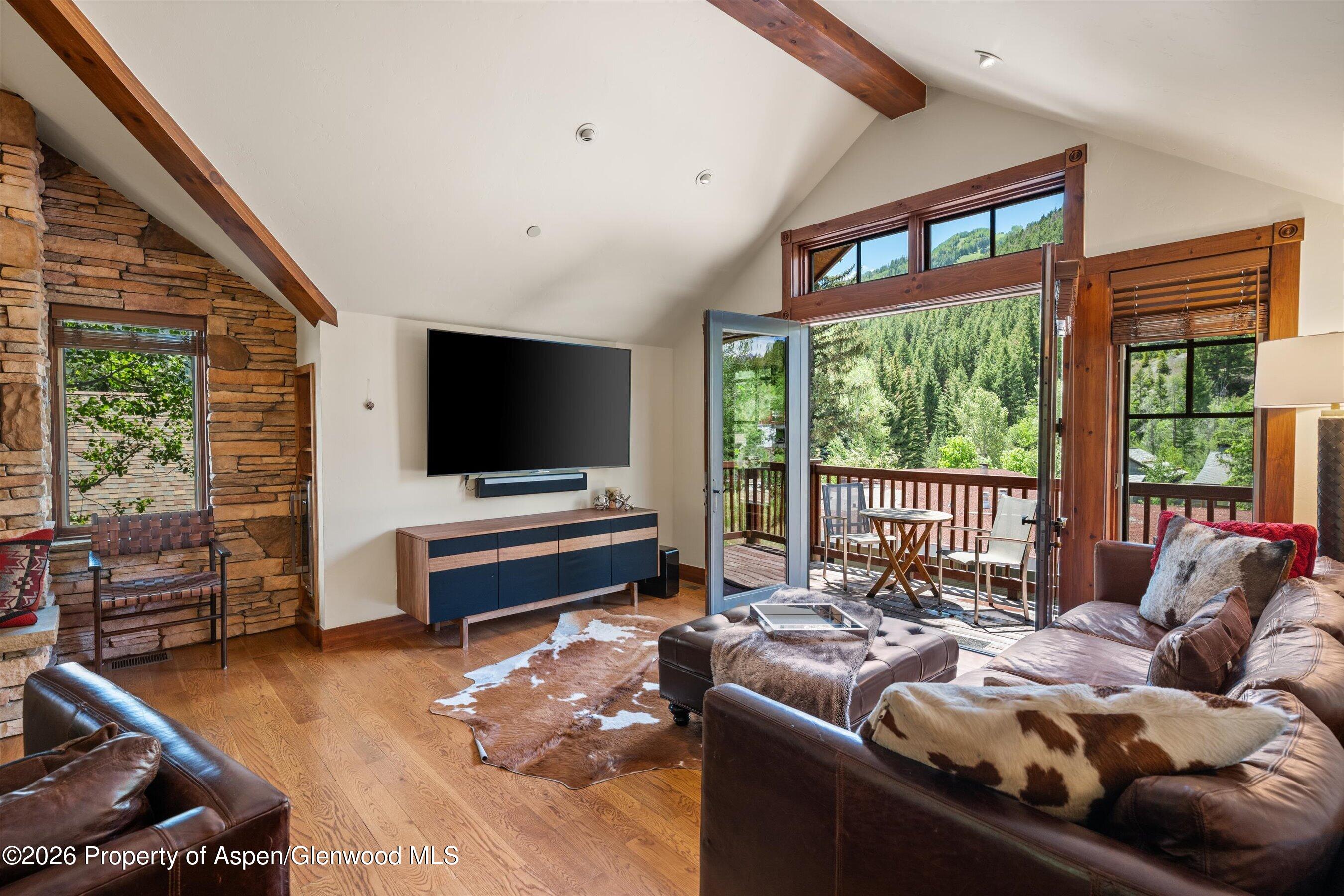 503 W Main Street B202