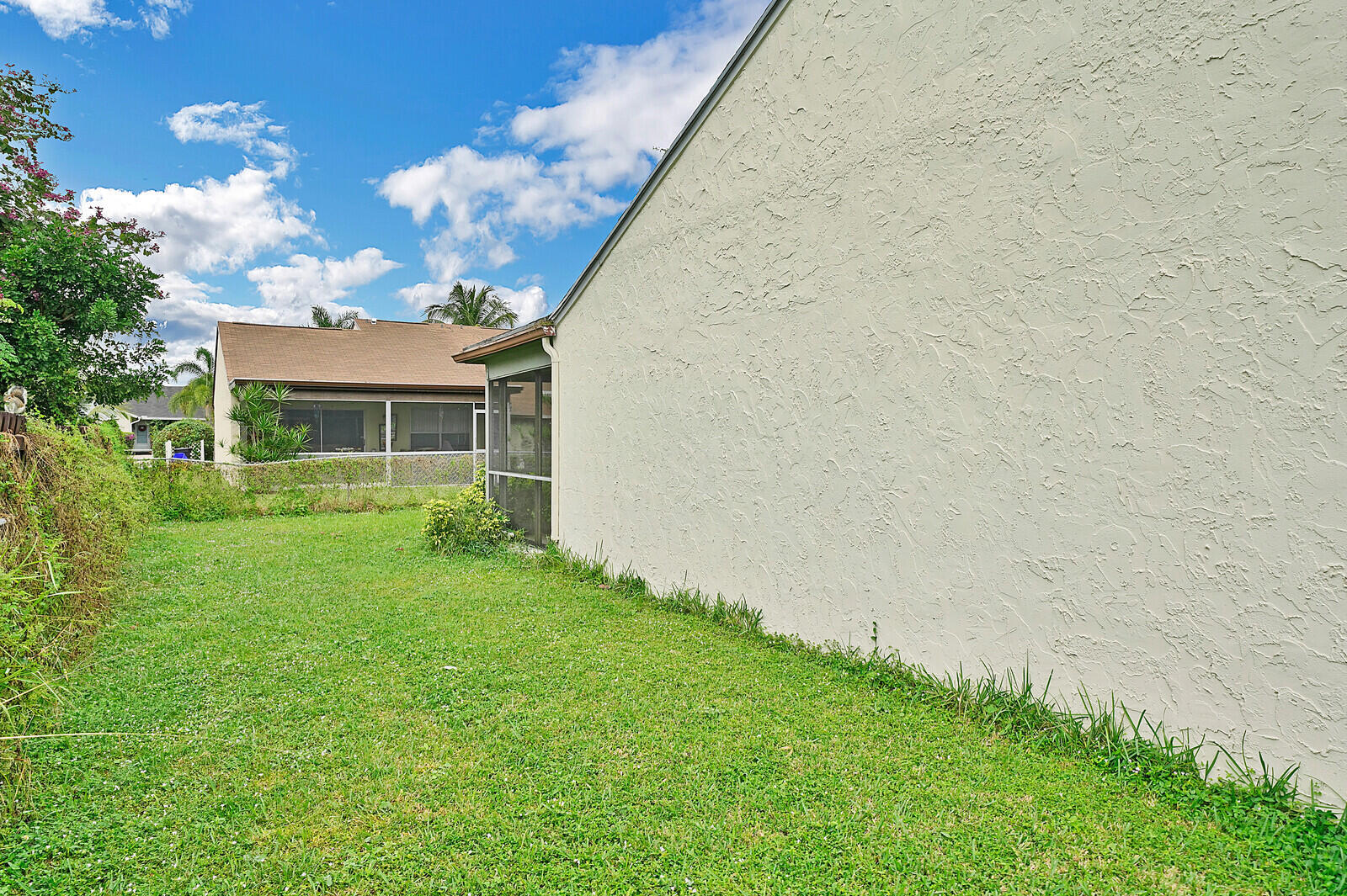 113 Pinewood Court