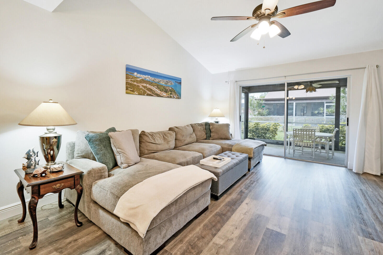 113 Pinewood Court