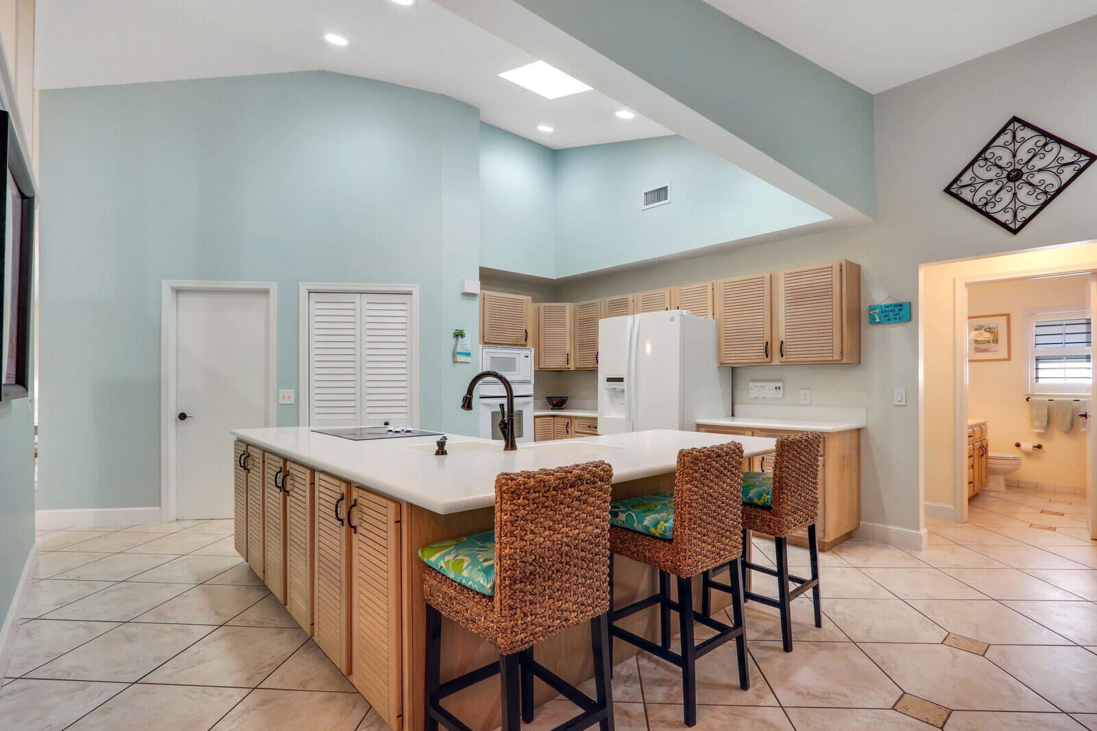 2545 Bordeaux Court