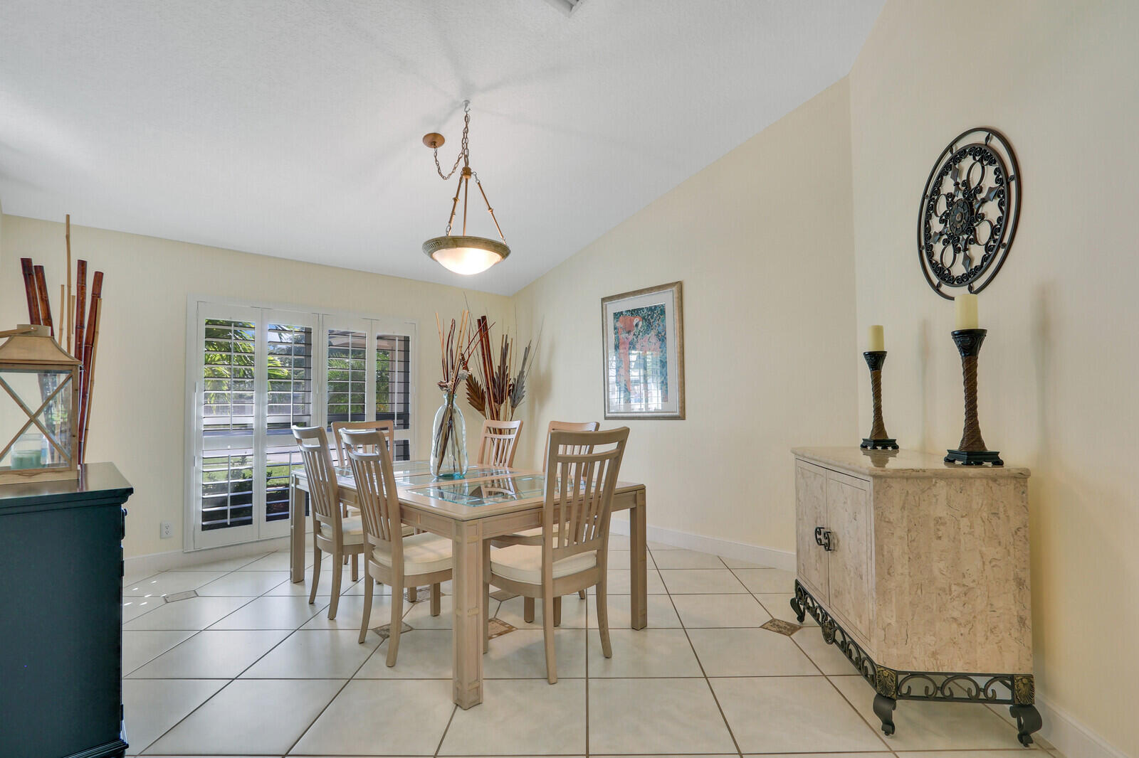 2545 Bordeaux Court
