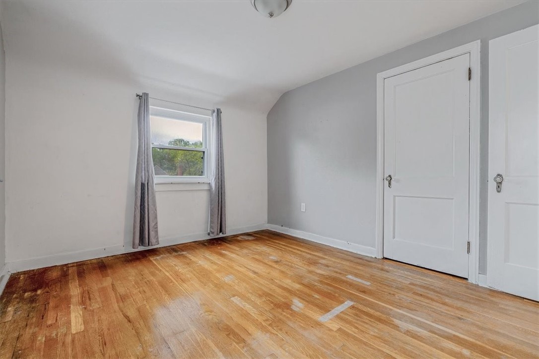 4018 Meadowbrook Blvd