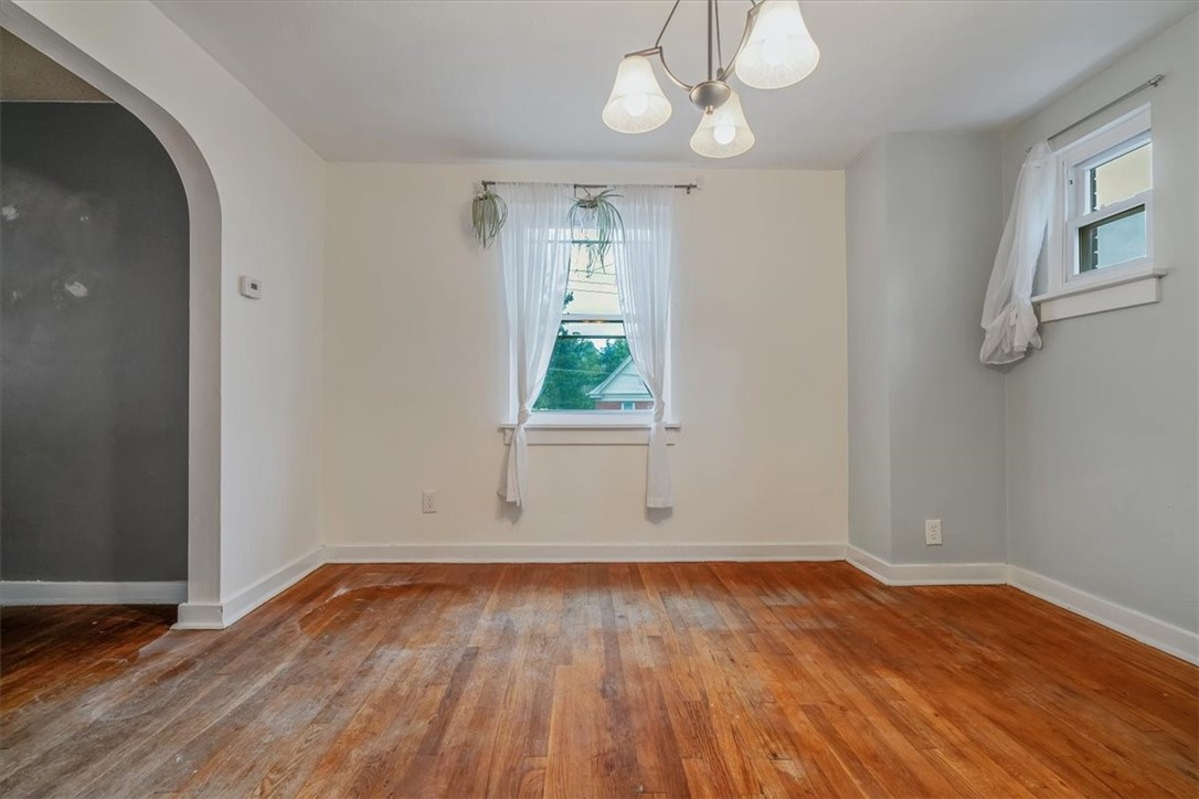 4018 Meadowbrook Blvd