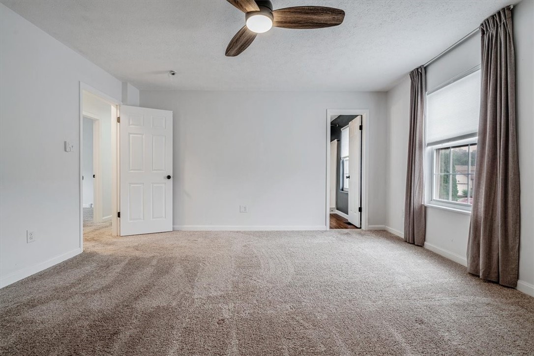 1443 Lexington Dr