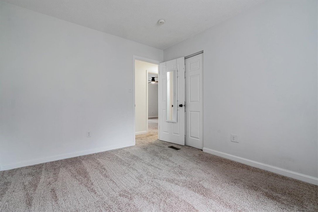 1443 Lexington Dr