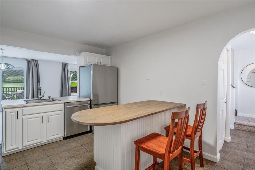 1443 Lexington Dr