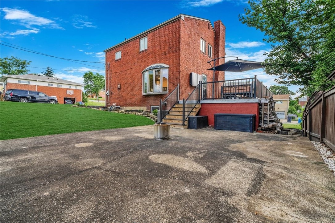 2035 Spring Hill Rd